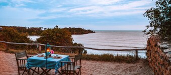 Mkoma Bay Tented Lodge