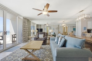 TV - Island Princess 612 - Updated Beachfront 2 Bd Condo with Free Beach Service! (Fort Walton Beach)