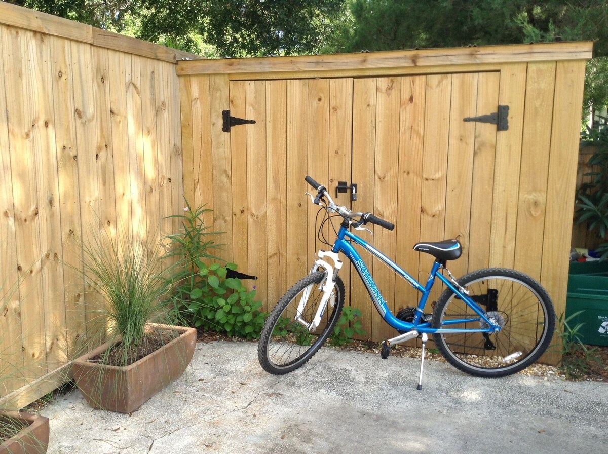 Photo 23 of Historic Downtown Cottage with Private/Heated Pool! Walk to everything!