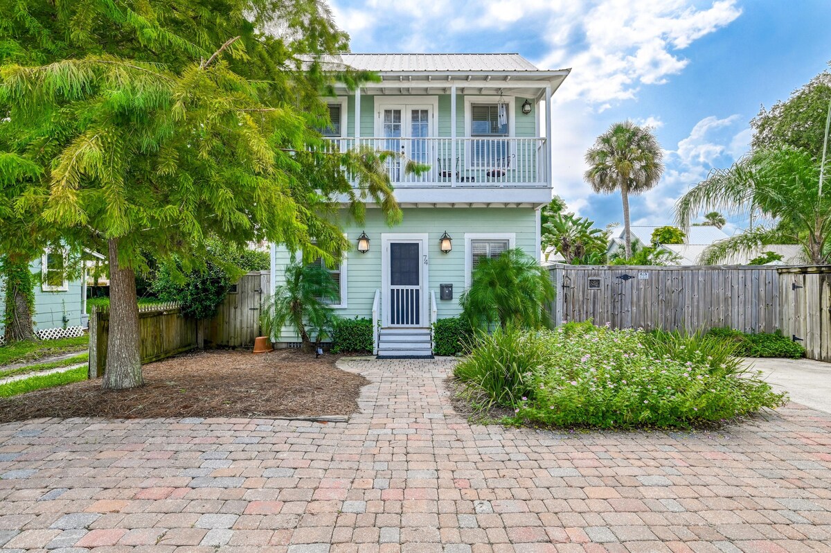 Photo 29 of Historic Downtown Cottage with Private/Heated Pool! Walk to everything!