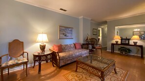 Smart TV, DVD player