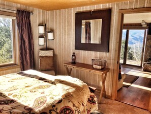 1 chambre, fer et planche à repasser, Wi-Fi, literie fournie