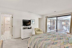 3 habitaciones, tabla de planchar con plancha, wifi y ropa de cama 