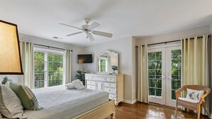 6 Schlafzimmer, Bügeleisen/Bügelbrett, kostenloses WLAN, Bettwäsche