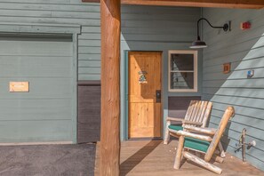 Exterior detail - Keystone Townhome Close to Resort Shuttle w/ Spacious Patio & Private Hot Tub (Keystone)