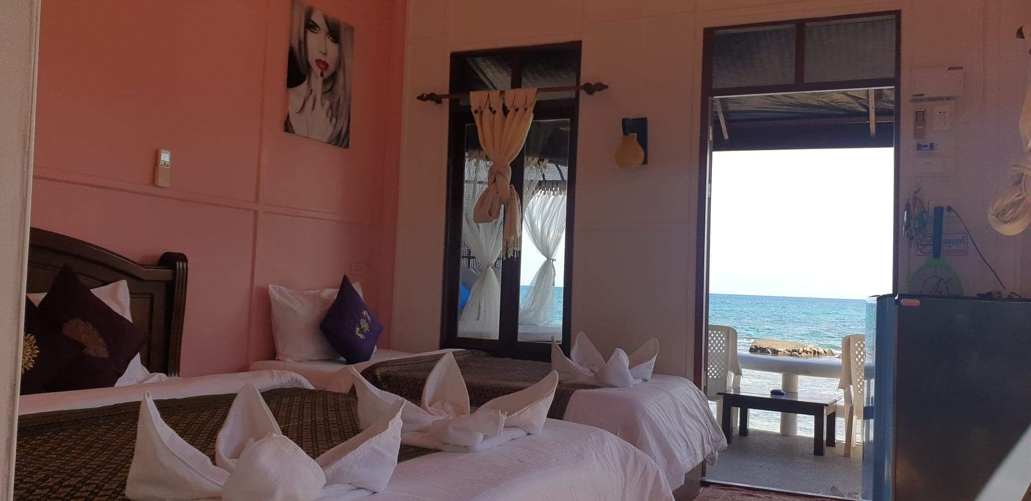 triple bungalow beach front | hypo-allergenic bedding, minibar, in-room safe, desk