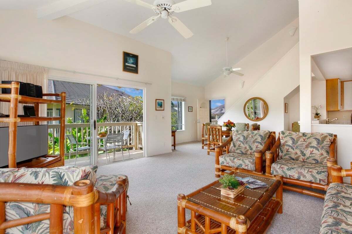 Fernseher, DVD-Player, Stereoanlage