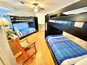 3 camere, ferro/asse da stiro, Wi-Fi gratuito, lenzuola
