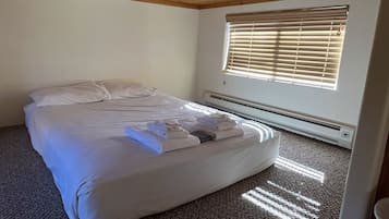 2 多间卧室、上网接入、床单