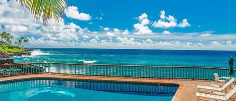 Lämmitetty uima-allas