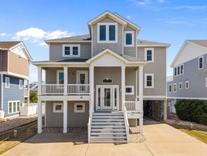 Exterior - Only 70 Steps to beach access! Elevator! Heated Pool!  Pets, Pool Table, Hot tub (Corolla)