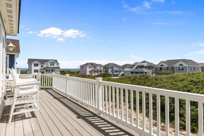 Property grounds - Only 70 Steps to beach access! Elevator! Heated Pool!  Pets, Pool Table, Hot tub (Corolla)