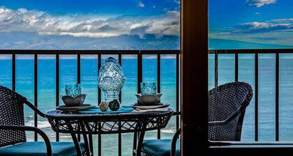 Bright, beachy condo with gorgeous ocean views