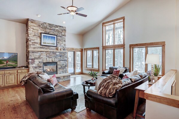 TV, fireplace, table football - Highlands Trail House: Gorgeous Home - Hot Tub. (Breckenridge)