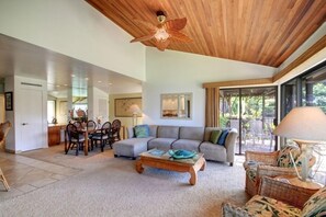 تلفزيون ذكي، مشغل دي في دي، ستيريو