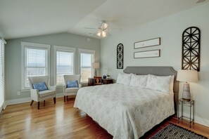 4 Schlafzimmer, Bügeleisen/Bügelbrett, WLAN, Bettwäsche