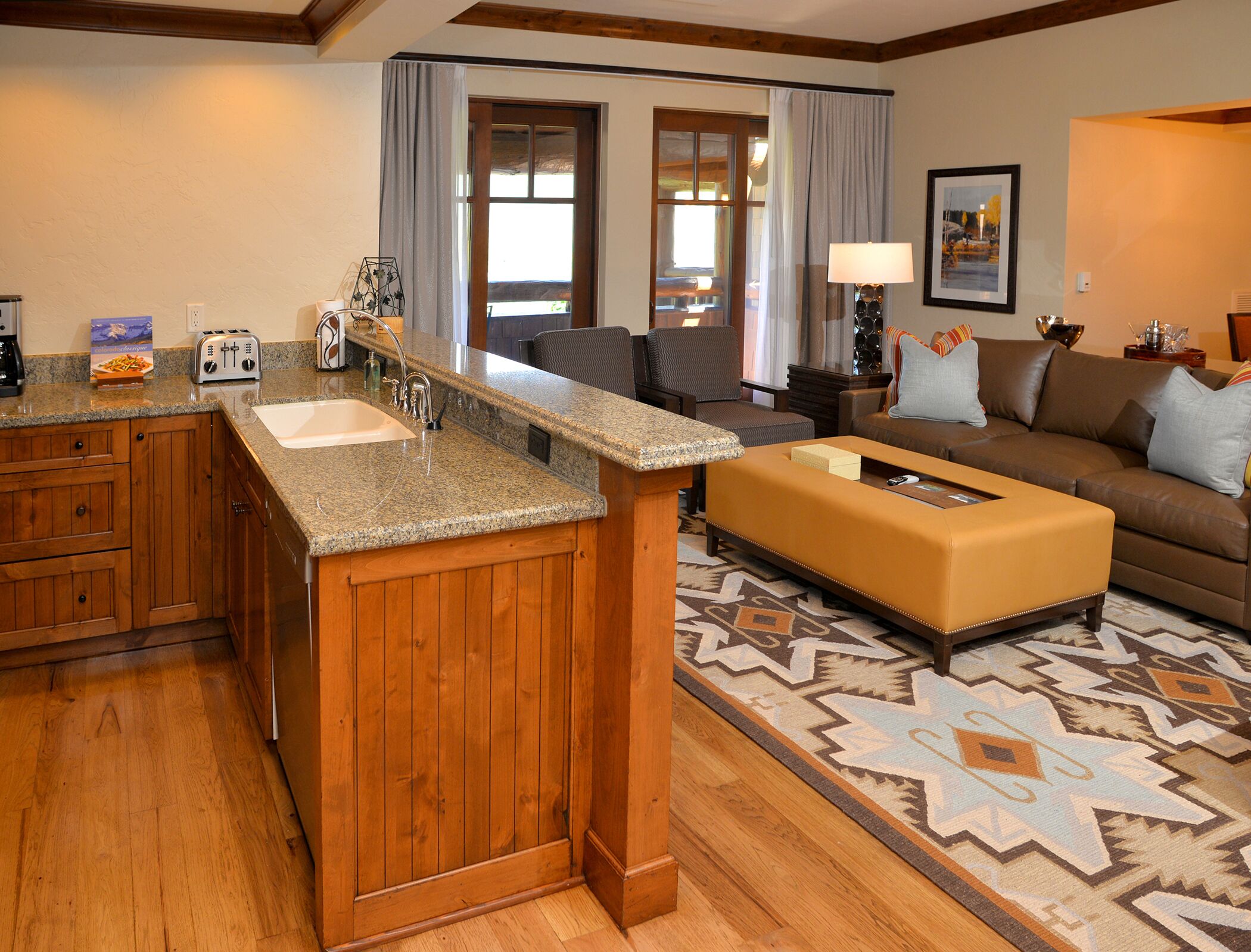 Free Lift tickets! Ski-in, Ski-Out, w/ Game Room, Hot Tubs. Timbers BG 