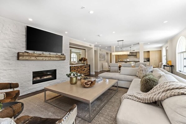 TV, fireplace, offices