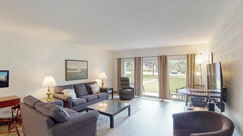Atlantic Breeze #1 2 bedrooms, 2 bathrooms