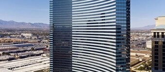 CityCenter Vdara Penthouse SKYVILLA 270° VIEWS-OF VEGAS 
