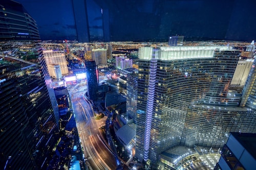 CityCenter Vdara Penthouse SKYVILLA 270° VIEWS-OF VEGAS 