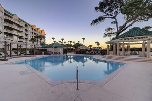 Beheizter Pool