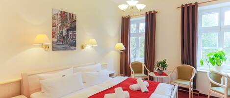 Ropa de cama hipoalergénica, cubrecamas y escritorio