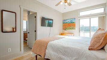 5 bedrooms, free WiFi, bed sheets