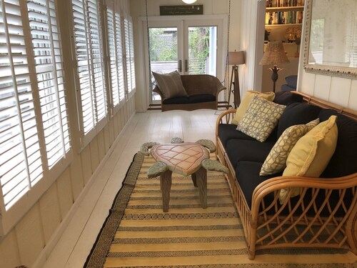 Cumberland Cottage 4 bedrooms, 3 bathrooms