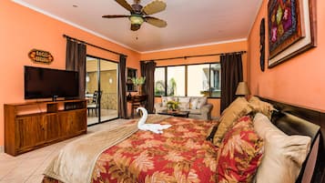 3 habitaciones, tabla de planchar con plancha y cuna de viaje