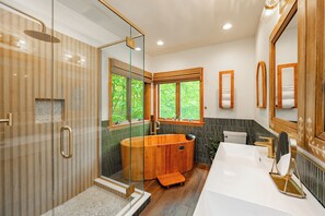 Shower, towels