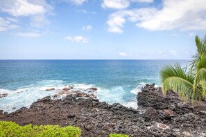 Beach - Aloha Condos, Keauhou Kona Surf and Racquet Club, Condo 1-301, Oceanfront, AC (Kailua Kona)