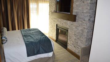 3 間睡房、房內夾萬、熨斗/熨衫板、Wi-Fi