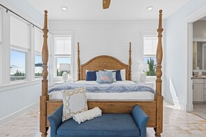 4 habitaciones, tabla de planchar con plancha, wifi y ropa de cama 
