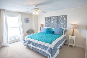 4 bedrooms, Internet, bed sheets - Greenwave - Gulf Front, Old Florida Style on Dune Allen Beach (Santa Rosa Beach)