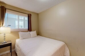 1 bedroom, Internet, bed sheets