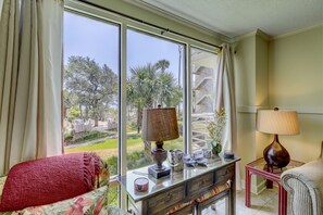 Smart TV, DVD player