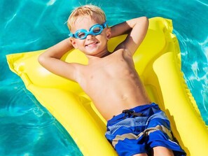 Et oppvarmet basseng