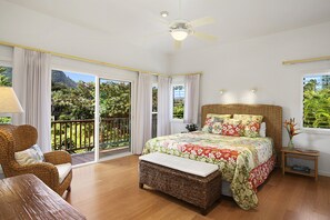 3 bedrooms, iron/ironing board, WiFi, bed sheets - Haena Sunrise, Great Mountain & Waterfall Views,  2-Minute Walk to Beach (Haena)