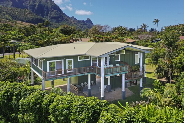 Exterior - Haena Sunrise, Great Mountain & Waterfall Views,  2-Minute Walk to Beach (Haena)