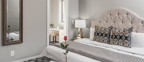 4 室のベッドルーム、アイロン / アイロン台、旅行用ベビーベッド、WiFi (無料)