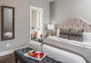 4 bedrooms, iron/ironing board, travel cot, free WiFi