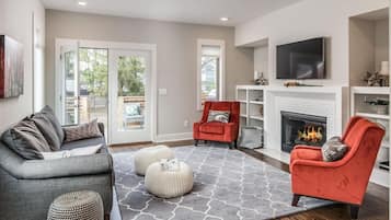 Televisor i llar de foc