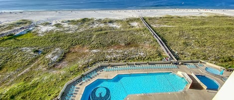 Piscine couverte, piscine chauffée