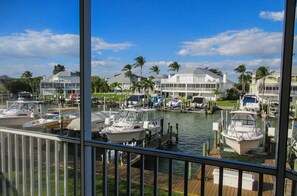 Marina - Casa Marina 2B/2B Vacation Condo On Canal!  Walk to Beach! Greetings From Sunny Florida! (Fort Myers Beach)