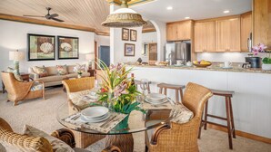 Interior - Poipu Sands 532 Panoramic Oceanview  By Suite Paradise (Koloa)
