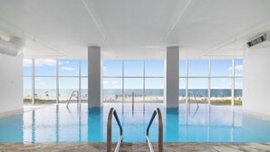 Indoor pool - Island Tower 602 by Liquid Life (Gulf Shores)