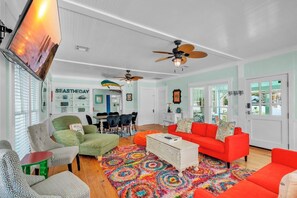 Unclassified image, 5 of 46, button