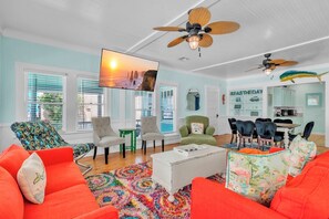 Unclassified image, 4 of 46, button