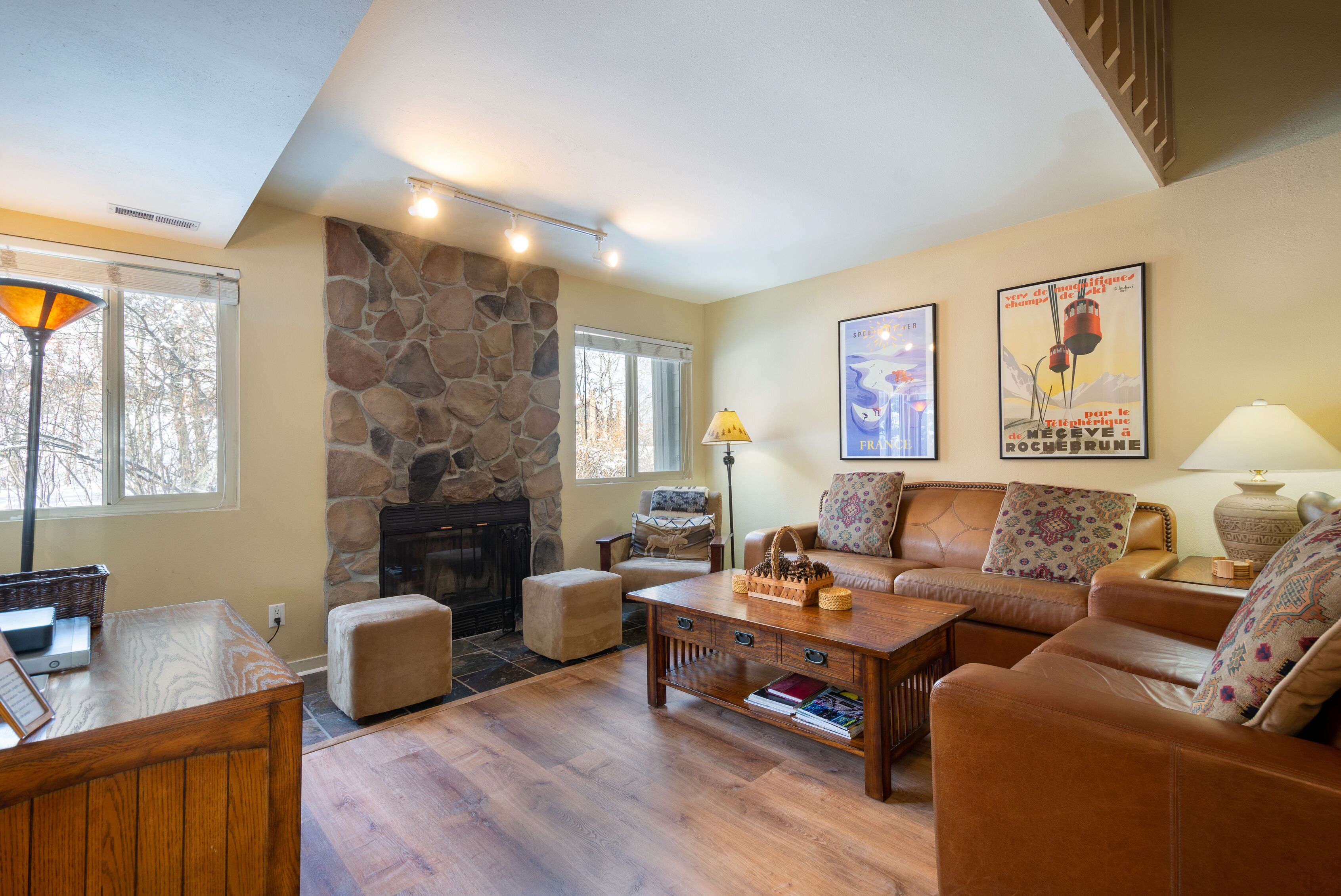 Hidden Creek 25C: 3 bedroom 2.5 bathroom townhome. Sleeps 8